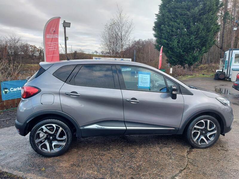 RENAULT CAPTUR