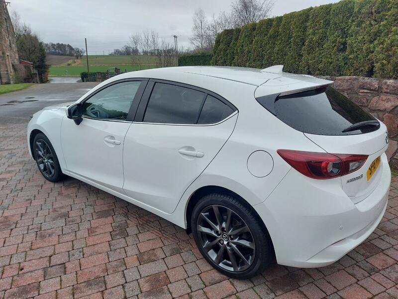 MAZDA MAZDA3