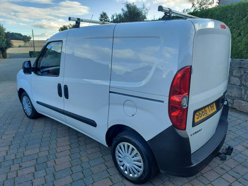 VAUXHALL COMBO