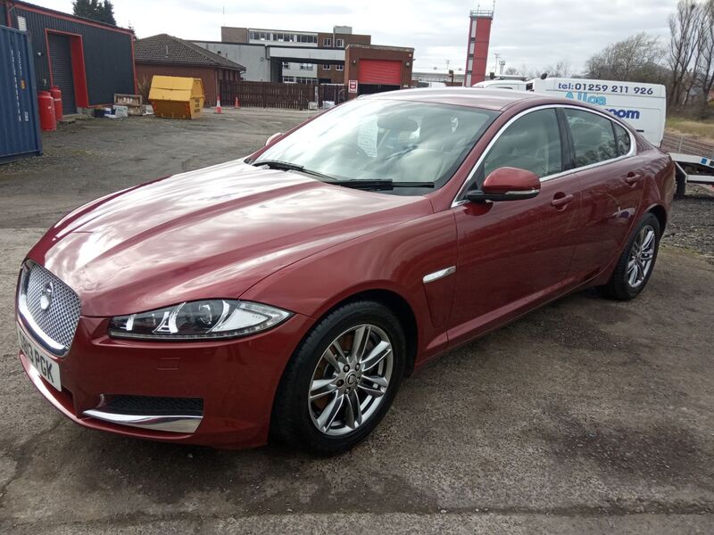 JAGUAR XF