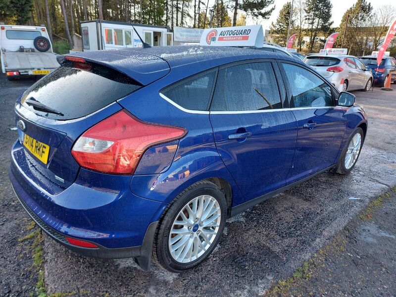 FORD FOCUS