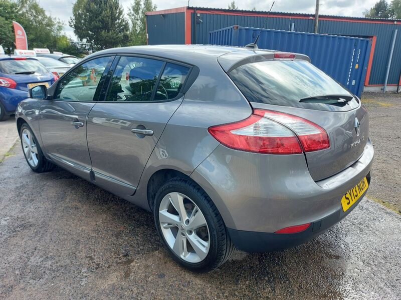 RENAULT MEGANE