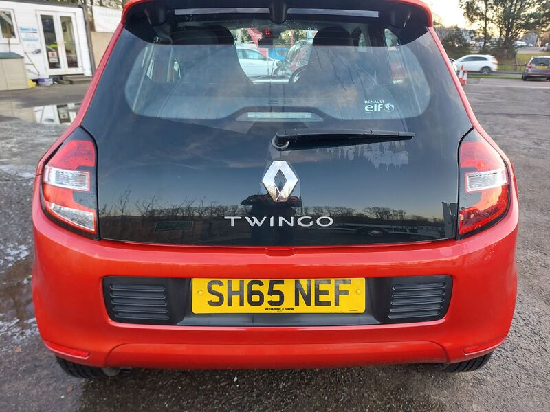 RENAULT TWINGO