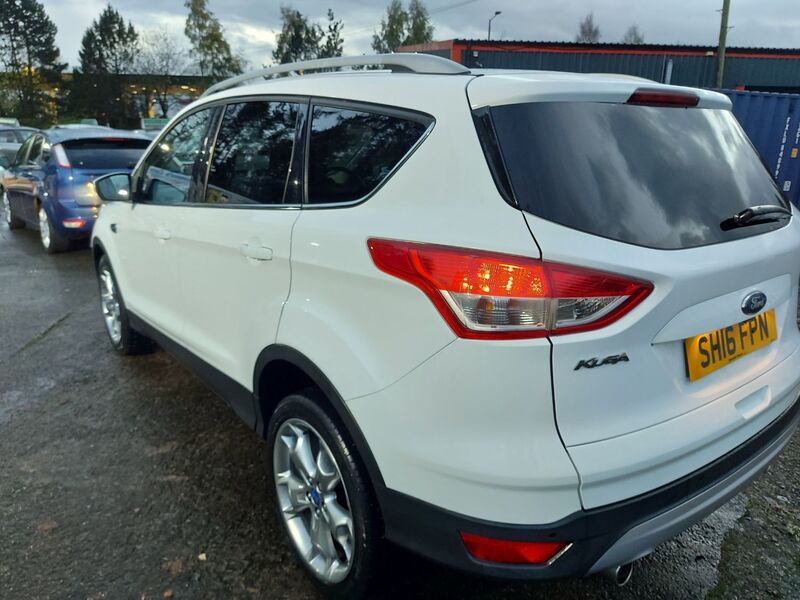 FORD KUGA