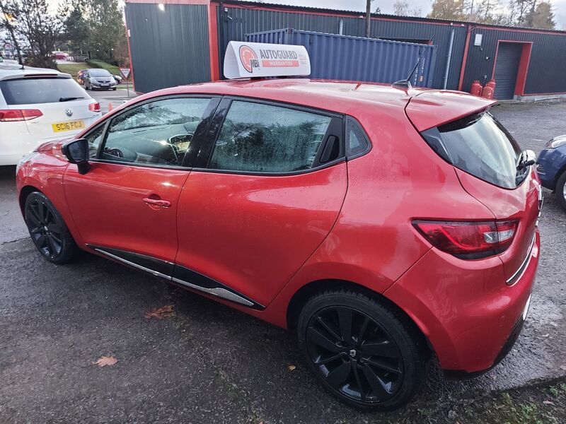 RENAULT CLIO