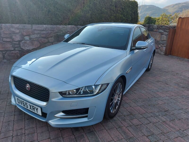 JAGUAR XE