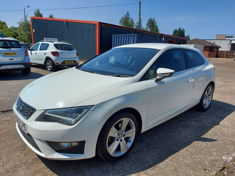 SEAT LEON