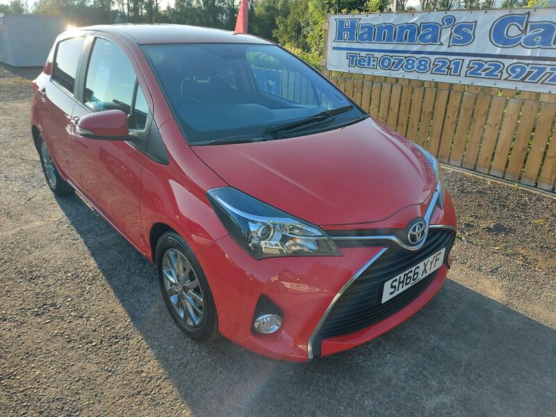 TOYOTA YARIS