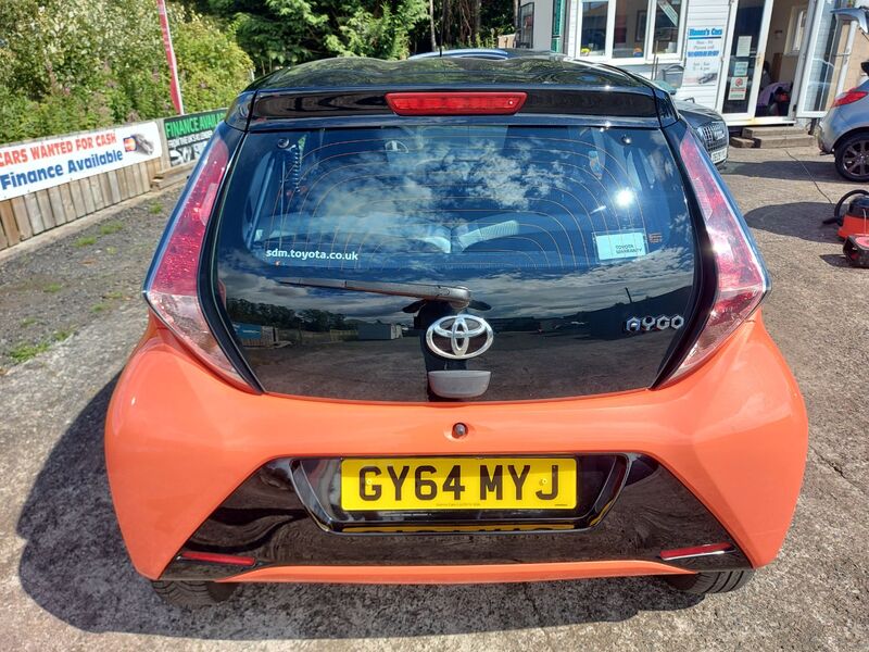 TOYOTA AYGO